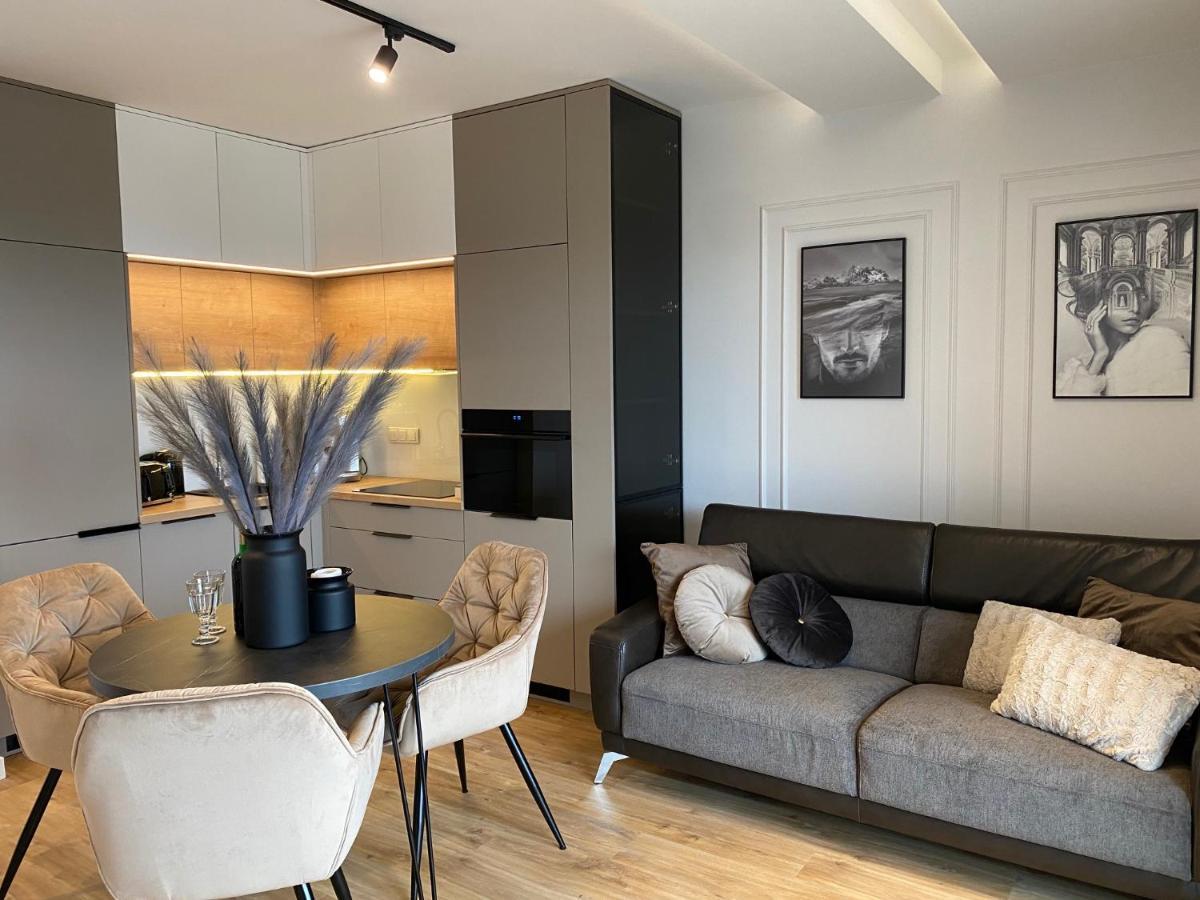 Family & Business Elegant Apartments Kadzielnia, Ul Zgody, Stadion Korona, Wdk -1 Bedroom, Terrace, Garage - New! Kielce Exterior foto
